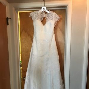 Brand new wedding dress - Never worn